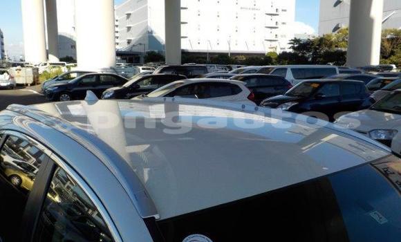 Buy Used Honda CRV White Car in Port Moresby in National Capital District Buy Used Honda CRV White Car in Port Moresby in National Capital District