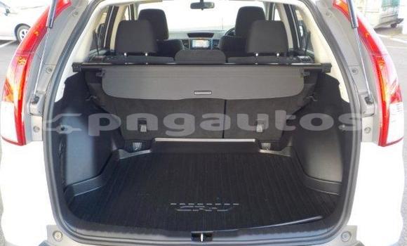 Buy Used Honda CRV White Car in Port Moresby in National Capital District Buy Used Honda CRV White Car in Port Moresby in National Capital District