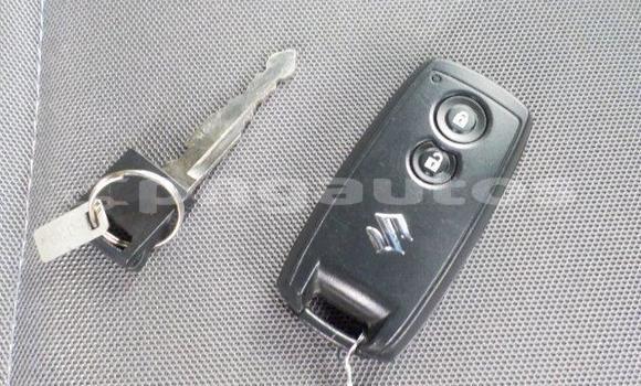 Buy Used Suzuki Escudo White Car in Port Moresby in National Capital District Buy Used Suzuki Escudo White Car in Port Moresby in National Capital District