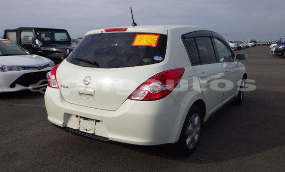 Buy Used Nissan Tiida White Car in Port Moresby in National Capital District Buy Used Nissan Tiida White Car in Port Moresby in National Capital District