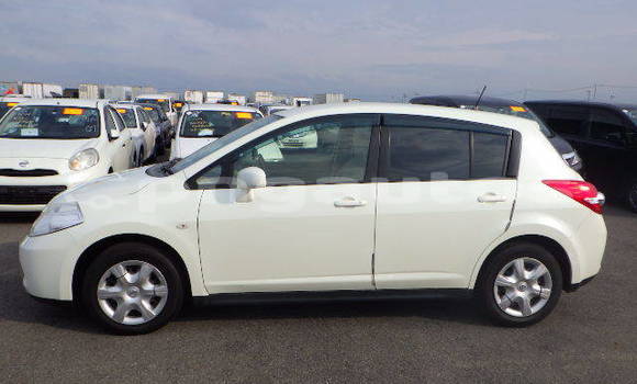 Buy Used Nissan Tiida White Car in Port Moresby in National Capital District Buy Used Nissan Tiida White Car in Port Moresby in National Capital District