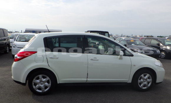 Buy Used Nissan Tiida White Car in Port Moresby in National Capital District Buy Used Nissan Tiida White Car in Port Moresby in National Capital District