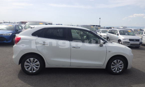 Buy Used Suzuki Baleno White Car in Port Moresby in National Capital District Buy Used Suzuki Baleno White Car in Port Moresby in National Capital District