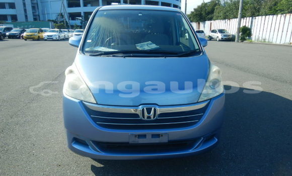Buy Used Honda Stepwgn Blue Car in Port Moresby in National Capital District Buy Used Honda Stepwgn Blue Car in Port Moresby in National Capital District