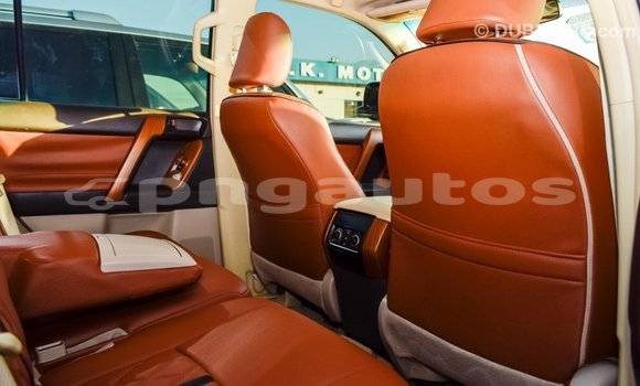 Buy Import Toyota Prado White Car in Import - Dubai in Enga Buy Import Toyota Prado White Car in Import - Dubai in Enga