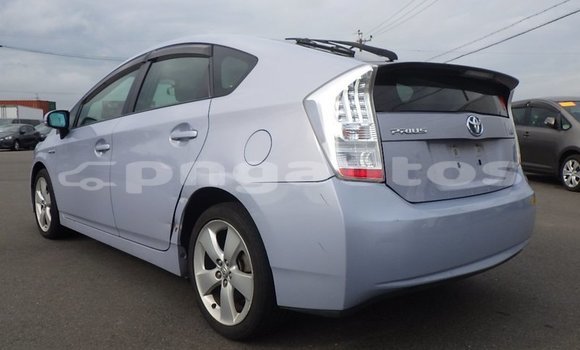 Buy Used Toyota Prius Blue Car in Port Moresby in National Capital District Buy Used Toyota Prius Blue Car in Port Moresby in National Capital District