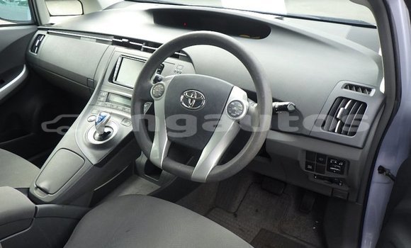 Buy Used Toyota Prius Blue Car in Port Moresby in National Capital District Buy Used Toyota Prius Blue Car in Port Moresby in National Capital District