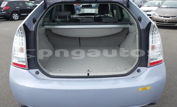 Buy Used Toyota Prius Blue Car in Port Moresby in National Capital District Buy Used Toyota Prius Blue Car in Port Moresby in National Capital District