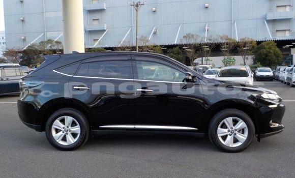 Buy Used Toyota Harrier Black Car in Port Moresby in National Capital District Buy Used Toyota Harrier Black Car in Port Moresby in National Capital District