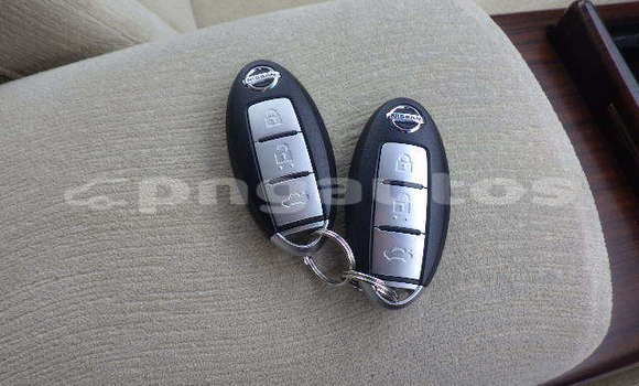 Buy Used Nissan Teana White Car in Port Moresby in National Capital District Buy Used Nissan Teana White Car in Port Moresby in National Capital District