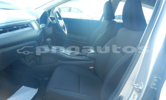 Buy Used Honda Vezel Silver Car in Port Moresby in National Capital District Buy Used Honda Vezel Silver Car in Port Moresby in National Capital District