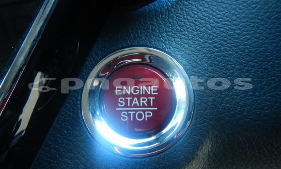 Buy Used Honda Vezel Silver Car in Port Moresby in National Capital District Buy Used Honda Vezel Silver Car in Port Moresby in National Capital District