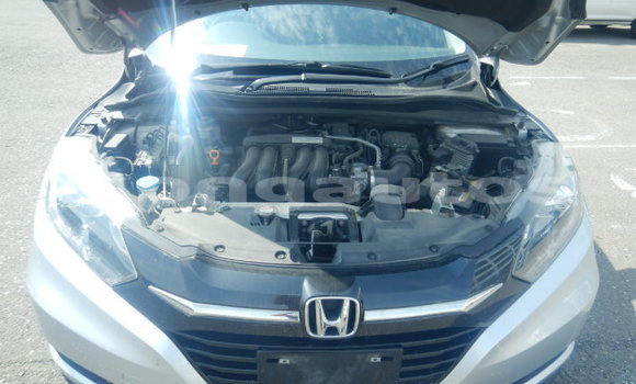 Buy Used Honda Vezel Silver Car in Port Moresby in National Capital District Buy Used Honda Vezel Silver Car in Port Moresby in National Capital District