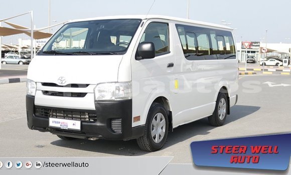 Buy Import Toyota Hiace White Car in Import - Dubai in Enga Buy Import Toyota Hiace White Car in Import - Dubai in Enga