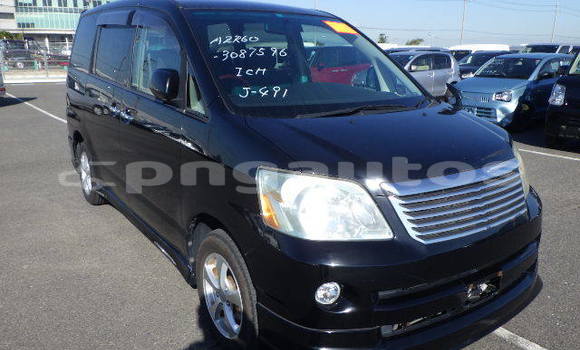Buy Used Toyota Noah Black Car in Port Moresby in National Capital District Buy Used Toyota Noah Black Car in Port Moresby in National Capital District