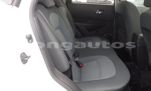 Buy Used Nissan Dualis White Car in Port Moresby in National Capital District Buy Used Nissan Dualis White Car in Port Moresby in National Capital District