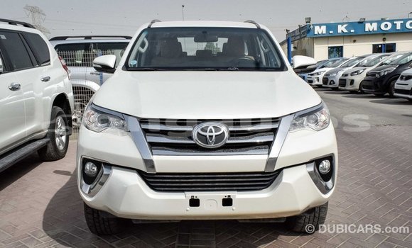 Buy Import Toyota Fortuner White Car in Import - Dubai in Enga Buy Import Toyota Fortuner White Car in Import - Dubai in Enga