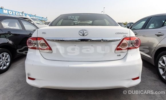 Buy Import Toyota Corolla White Car in Import - Dubai in Enga Buy Import Toyota Corolla White Car in Import - Dubai in Enga