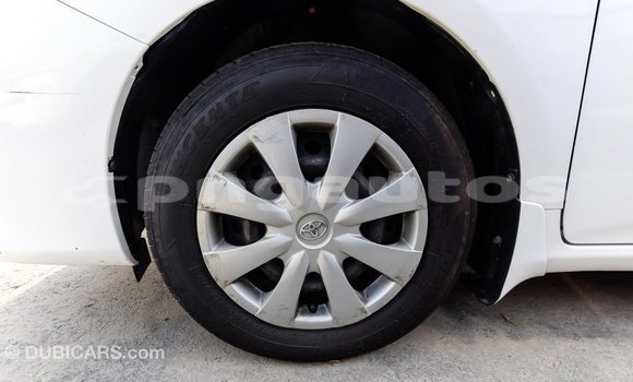 Buy Import Toyota Corolla White Car in Import - Dubai in Enga Buy Import Toyota Corolla White Car in Import - Dubai in Enga