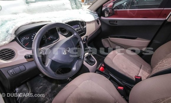 Buy Import Hyundai i10 White Car in Import - Dubai in Enga Buy Import Hyundai i10 White Car in Import - Dubai in Enga