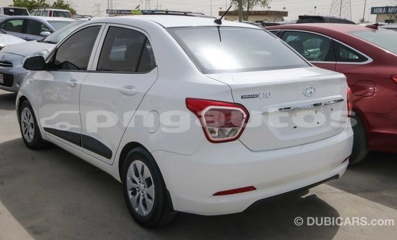 Buy Import Hyundai i10 White Car in Import - Dubai in Enga Buy Import Hyundai i10 White Car in Import - Dubai in Enga