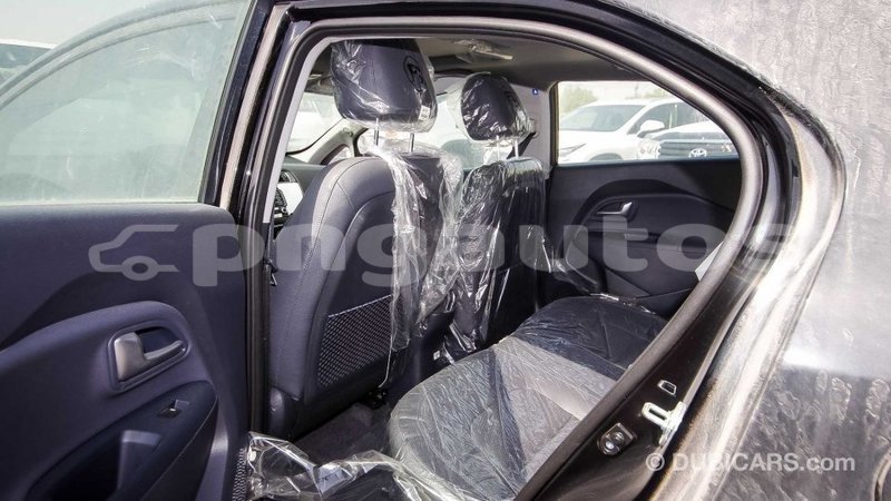 Big with watermark kia rio enga import dubai 3961