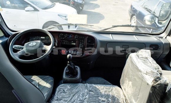 Buy Import Hyundai Accent Beige Car in Import - Dubai in Enga Buy Import Hyundai Accent Beige Car in Import - Dubai in Enga