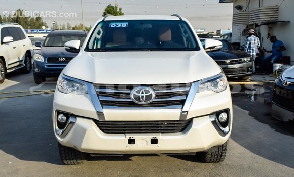 Buy Import Toyota Fortuner White Car in Import - Dubai in Enga Buy Import Toyota Fortuner White Car in Import - Dubai in Enga