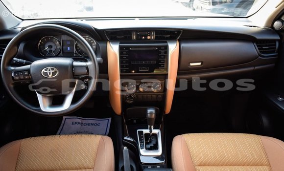 Buy Import Toyota Fortuner White Car in Import - Dubai in Enga Buy Import Toyota Fortuner White Car in Import - Dubai in Enga