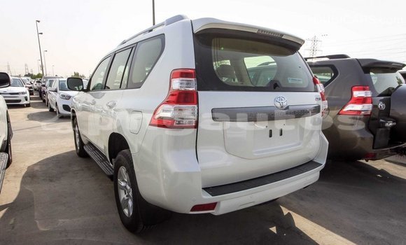 Buy Import Toyota Prado White Car in Import - Dubai in Enga Buy Import Toyota Prado White Car in Import - Dubai in Enga