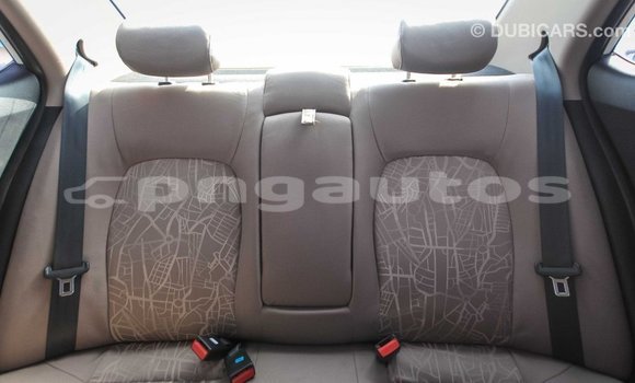 Buy Import Hyundai i10 White Car in Import - Dubai in Enga Buy Import Hyundai i10 White Car in Import - Dubai in Enga