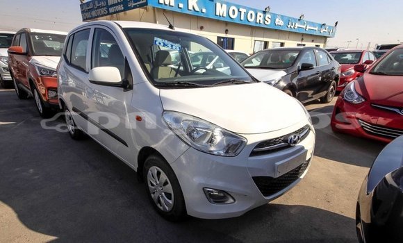 Buy Import Hyundai i10 White Car in Import - Dubai in Enga Buy Import Hyundai i10 White Car in Import - Dubai in Enga