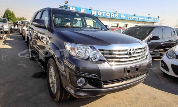 Buy Import Toyota Fortuner Other Car in Import - Dubai in Enga Buy Import Toyota Fortuner Other Car in Import - Dubai in Enga