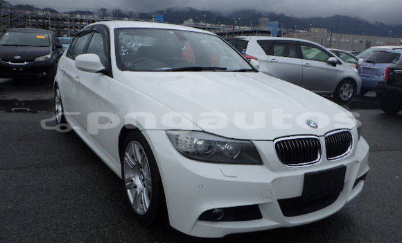 Buy Used BMW 3Series White Car in Port Moresby in National Capital District Buy Used BMW 3Series White Car in Port Moresby in National Capital District