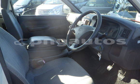 Buy Used Toyota TownAce White Car in Port Moresby in National Capital District Buy Used Toyota TownAce White Car in Port Moresby in National Capital District