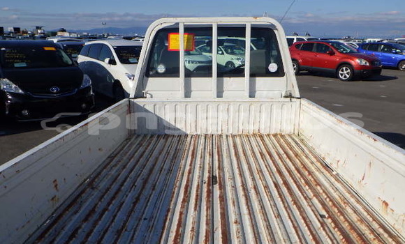 Buy Used Toyota TownAce White Car in Port Moresby in National Capital District Buy Used Toyota TownAce White Car in Port Moresby in National Capital District