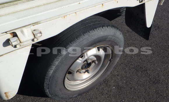 Buy Used Toyota TownAce White Car in Port Moresby in National Capital District Buy Used Toyota TownAce White Car in Port Moresby in National Capital District