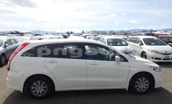 Buy Used Honda Stream White Car in Port Moresby in National Capital District Buy Used Honda Stream White Car in Port Moresby in National Capital District