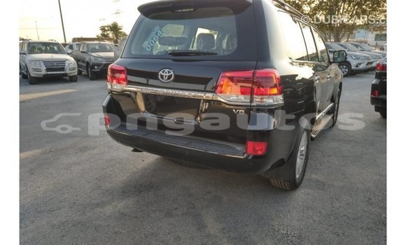 Buy Import Toyota Land Cruiser Black Car in Import - Dubai in Enga Buy Import Toyota Land Cruiser Black Car in Import - Dubai in Enga