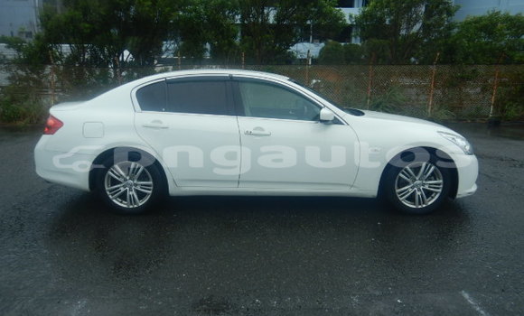 Buy Used Nissan Skyline White Car in Port Moresby in National Capital District Buy Used Nissan Skyline White Car in Port Moresby in National Capital District