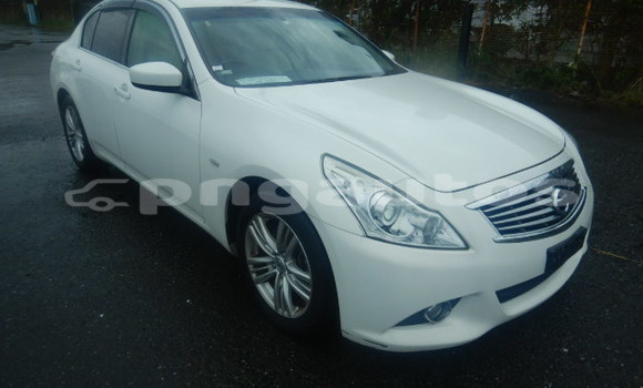 Buy Used Nissan Skyline White Car in Port Moresby in National Capital District Buy Used Nissan Skyline White Car in Port Moresby in National Capital District