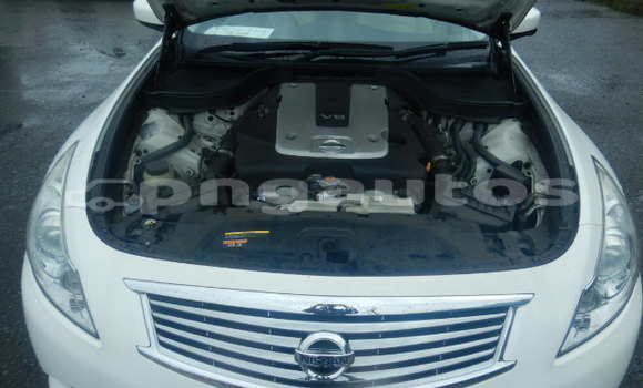 Buy Used Nissan Skyline White Car in Port Moresby in National Capital District Buy Used Nissan Skyline White Car in Port Moresby in National Capital District