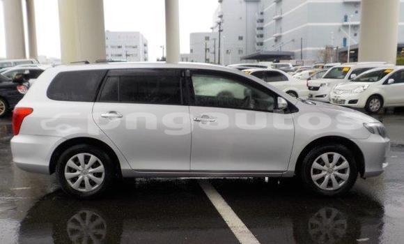 Buy Import Toyota Corolla Silver Car in Port Moresby in National Capital District Buy Import Toyota Corolla Silver Car in Port Moresby in National Capital District