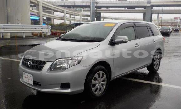 Buy Import Toyota Corolla Silver Car in Port Moresby in National Capital District Buy Import Toyota Corolla Silver Car in Port Moresby in National Capital District