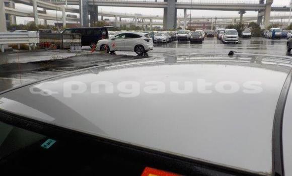 Buy Import Toyota Corolla Silver Car in Port Moresby in National Capital District Buy Import Toyota Corolla Silver Car in Port Moresby in National Capital District