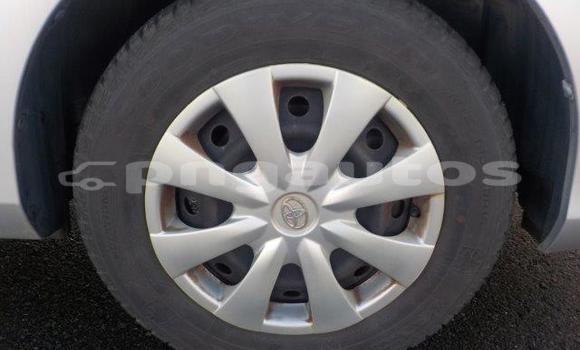 Buy Import Toyota Corolla Silver Car in Port Moresby in National Capital District Buy Import Toyota Corolla Silver Car in Port Moresby in National Capital District