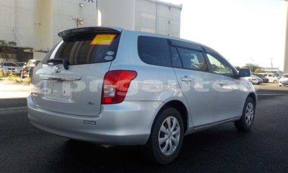 Buy Import Toyota Corolla Silver Car in Port Moresby in National Capital District Buy Import Toyota Corolla Silver Car in Port Moresby in National Capital District