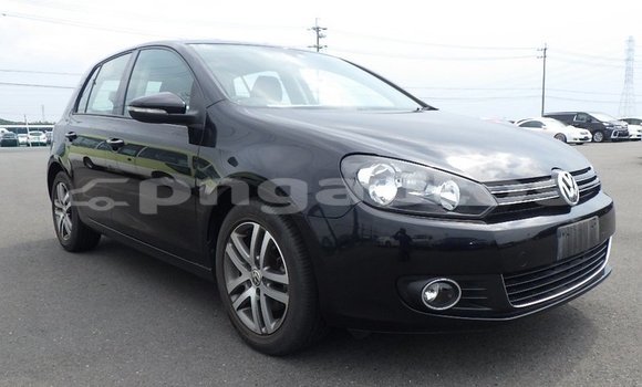 Buy Import Volkswagen Golf Black Car in Port Moresby in National Capital District