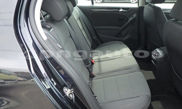Buy Import Volkswagen Golf Black Car in Port Moresby in National Capital District Buy Import Volkswagen Golf Black Car in Port Moresby in National Capital District