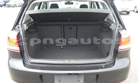 Buy Import Volkswagen Golf Black Car in Port Moresby in National Capital District Buy Import Volkswagen Golf Black Car in Port Moresby in National Capital District